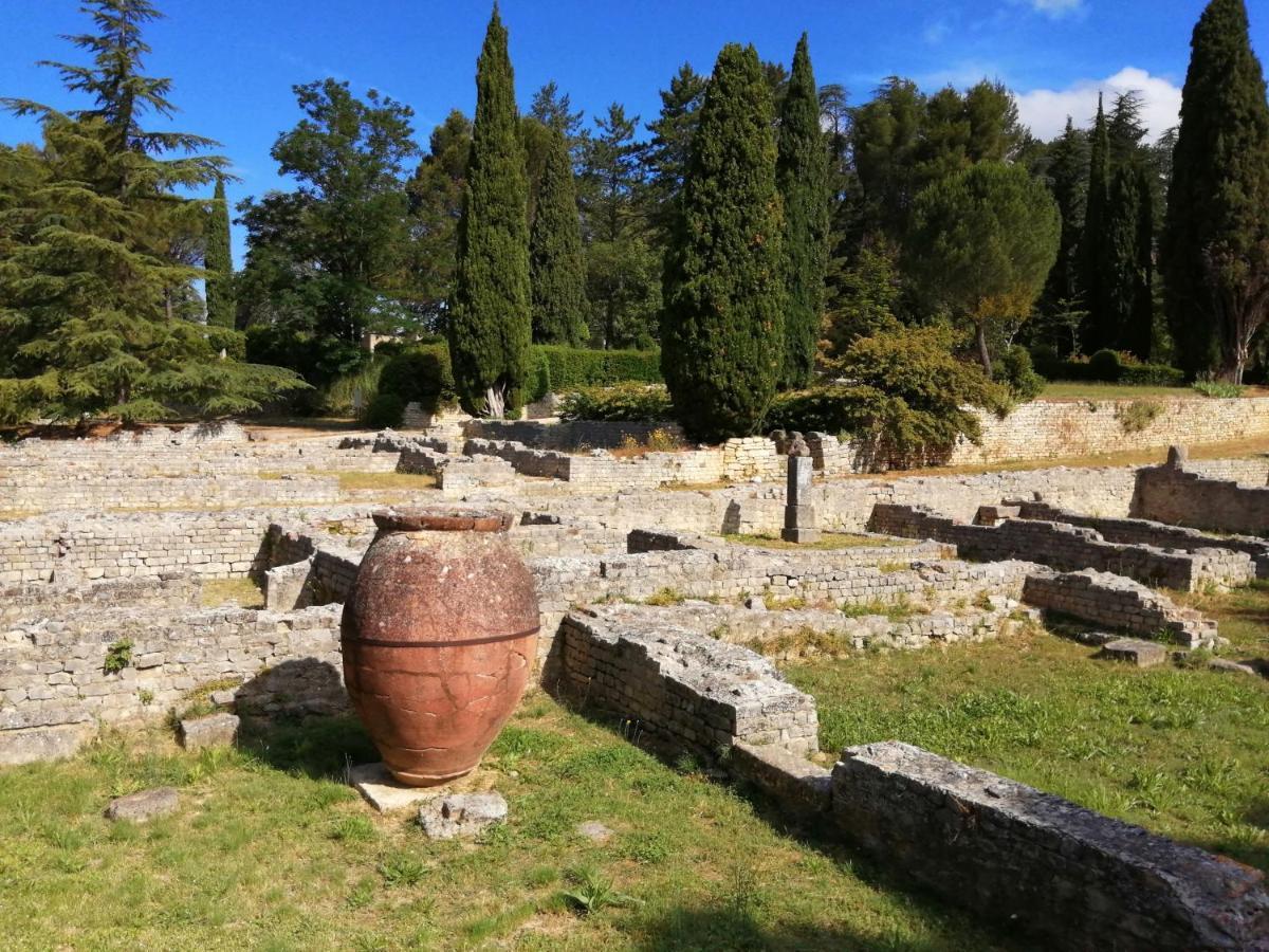 Au Villadior - Vaison La Romaine Exterior photo